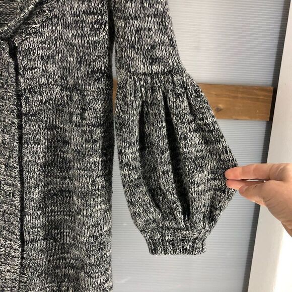 Anthro MAIKO Black White Knit Boho SnapButton Balloon Sleeve Cardigan Coat Sz XS - Picture 3 of 6